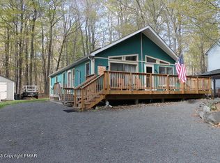 7234 Winnebago Dr, Pocono Lake, PA 18347
