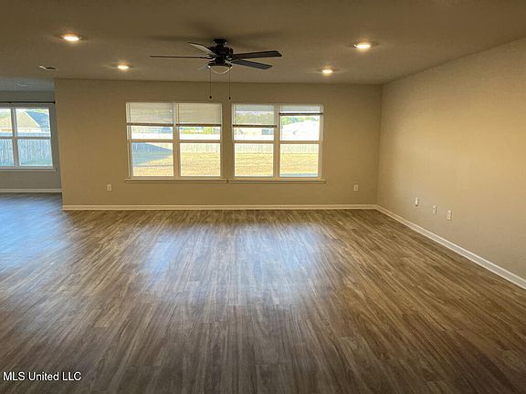2nd image of 8768 Palmetto Dr