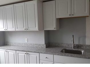 15 Hazelwood St FLOOR 3, Malden, MA 02148