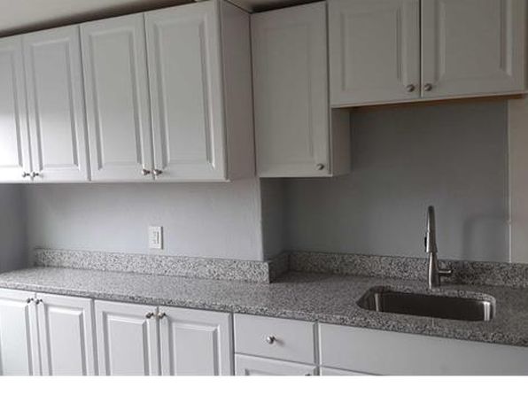 15 Hazelwood St FLOOR 3