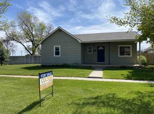 614 Wellington St, Imperial, NE 69033