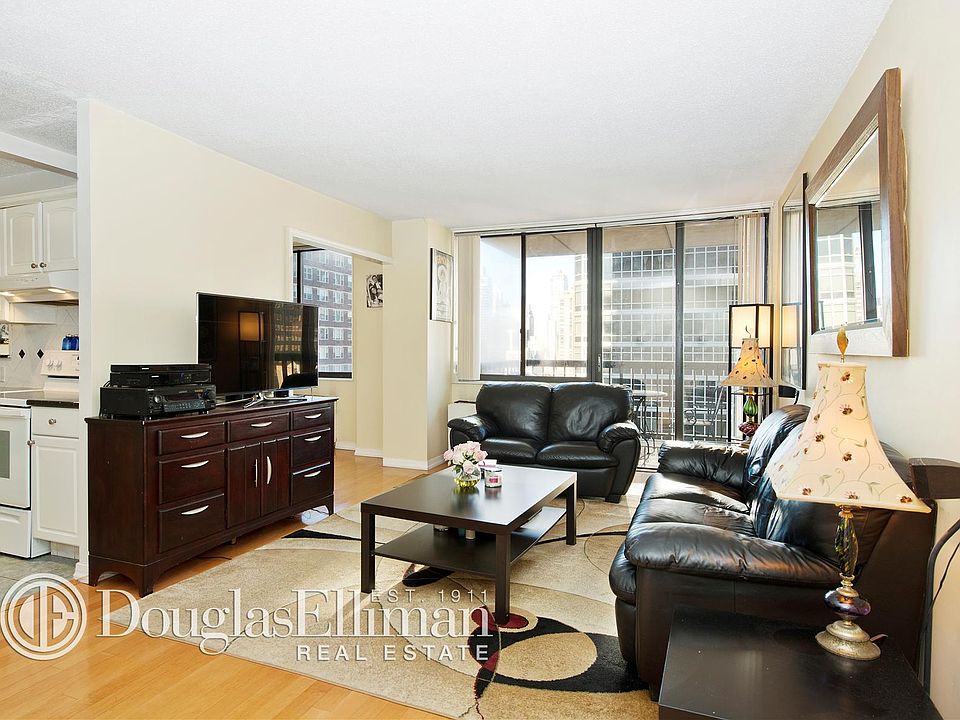 1st image of 300 E 54th St APT 21J