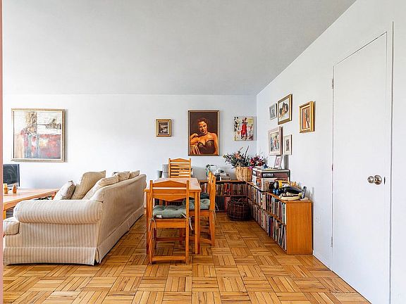 3rd image of 215 Adams St APT 11A
