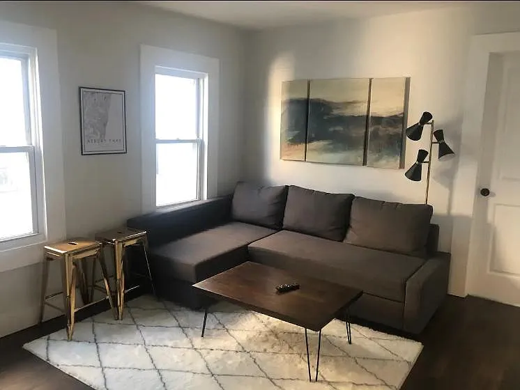 1 bed, 650 sqft, $1,995 — Photo 1