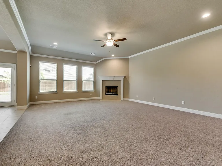 349 Strait Ln — Photo 6