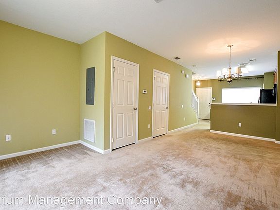 4th image of 1140 Purdue Ln