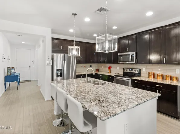 523 N RAINBOW Way, Casa Grande, AZ 85194