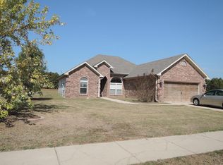 13717 Harewood Mnr, North Little Rock, AR 72117