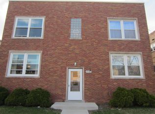9014 Bronx Ave #2, Skokie, IL 60077