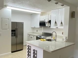 6031 10th Ave N APT 119, Greenacres, FL 33463