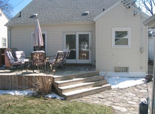 615 Riley St, Lansing, MI 48910