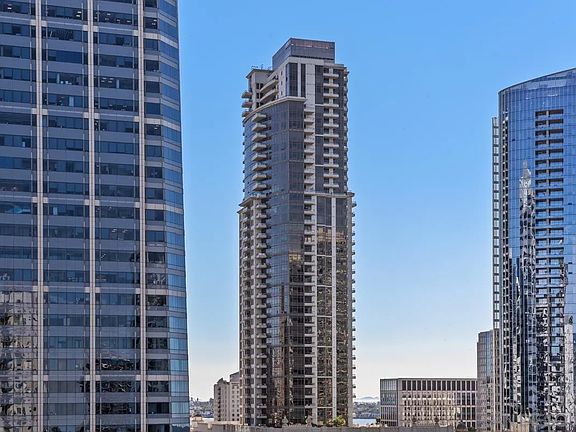 2nd image of 1240 India St Unit 1004