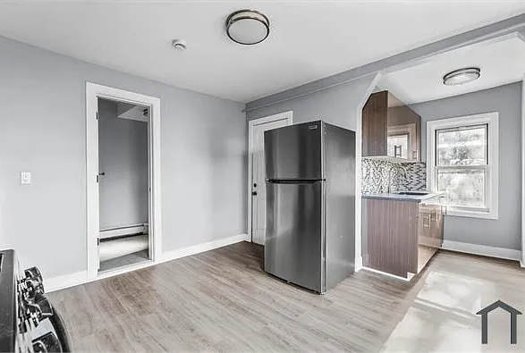 746 Maple St #3 — Photo 14
