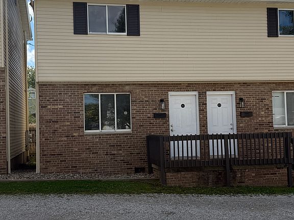 4th image of 2608 Avery St #23
