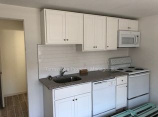 301 N 5th St #4, Millville, NJ