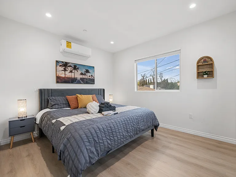 502 N Campbell Ave — Photo 11