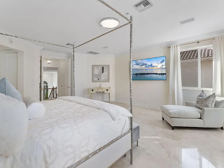 3632 S Ocean Blvd — Photo 17