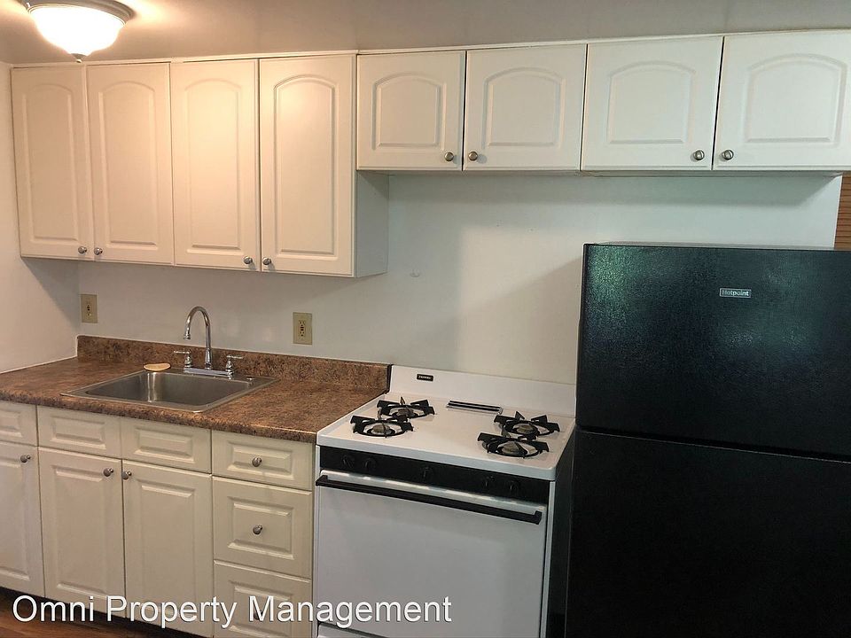 1st image of 742 Ohio Ave APT 6