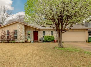 2508 Hollywood Dr, Arlington, TX 76013