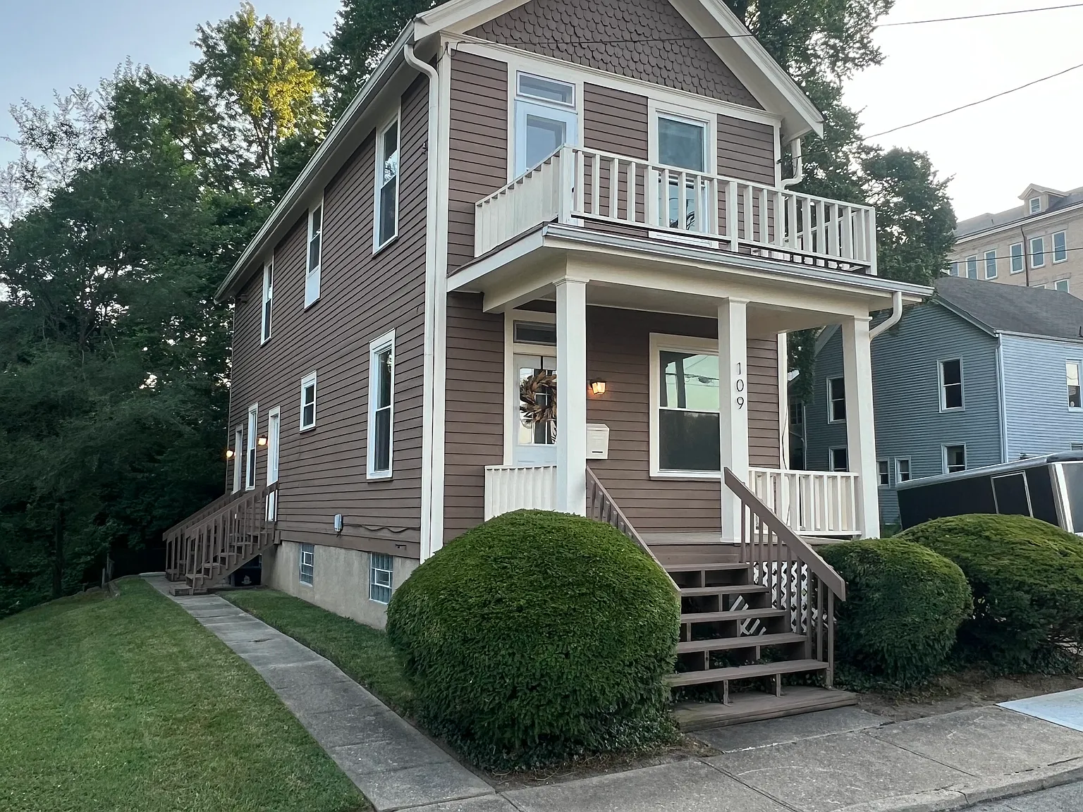 1 bed, 1000 sqft, $1,100 — Photo 2