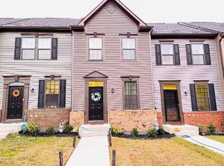 1009 Rampart Dr, Fredericksburg, VA