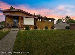 1105 Gould Rd, Lansing, MI 48917