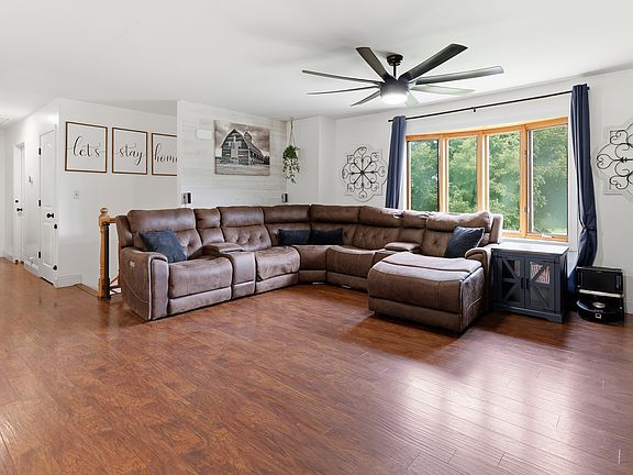4th image of 8065 Ashley Rd