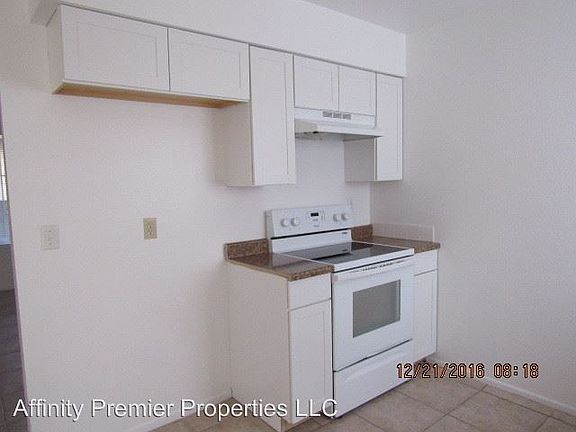 2nd image of 3201 Kearsage Dr