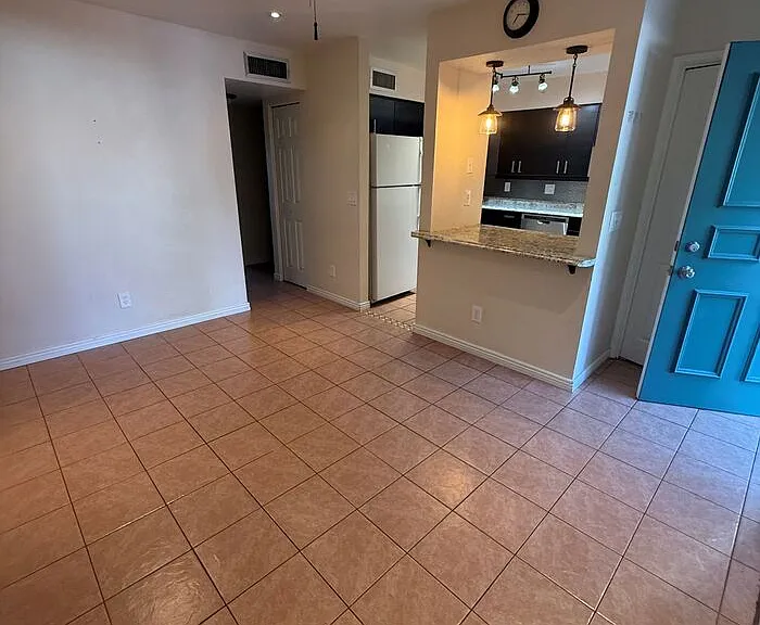2755 W Anklam Rd #B — Photo 6