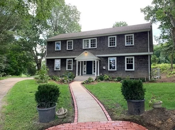 89 Old Connecticut Path, Wayland, MA 01778