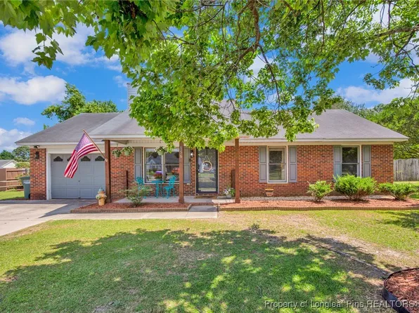 156 Barefoot Rd, Fayetteville, NC 28306