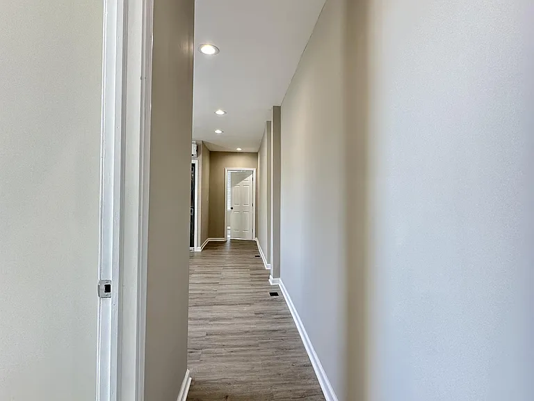 2238 N Fulton Ave #3 — Photo 15