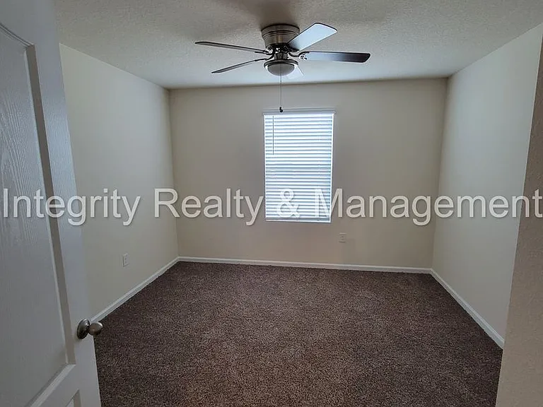 6137 Black Stallion Dr — Photo 23