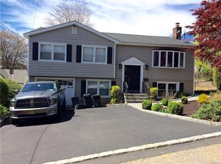 57 Cayuga Rd, Yonkers, NY 10710