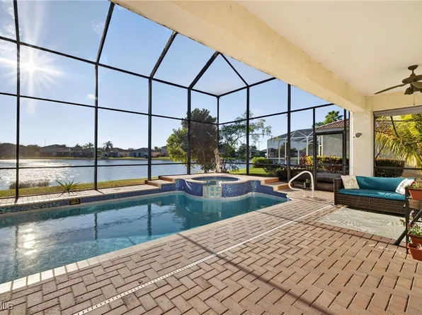 11169 Lakeland Cir, Fort Myers, FL 33913