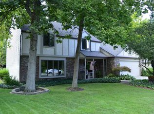 1924 Buckskin Dr, Fort Wayne, IN 46804