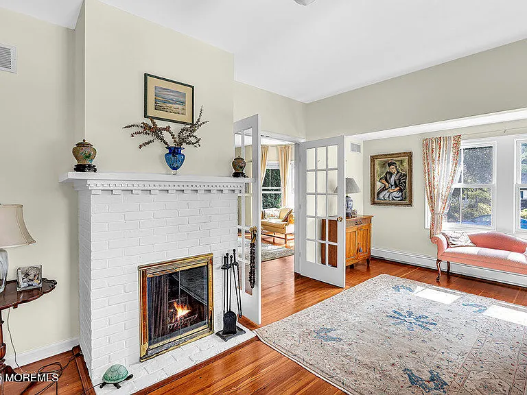 600 Saint Clair Ave — Photo 7