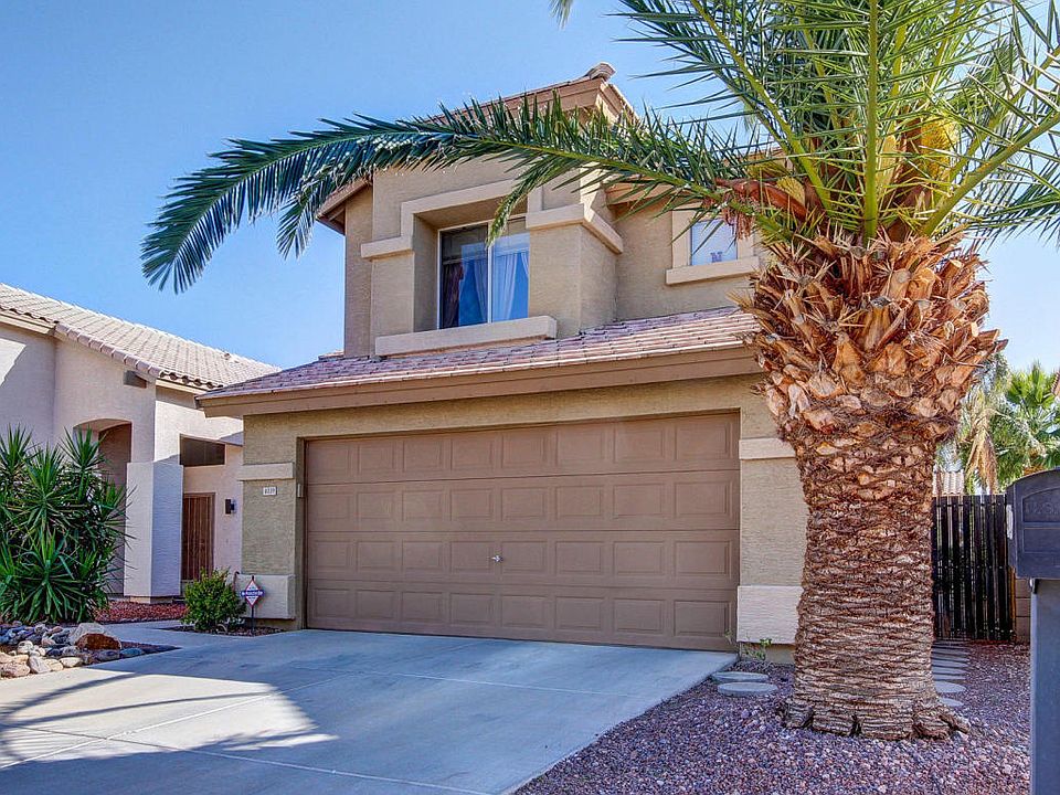 1st image of 4039 E Meadow Dr