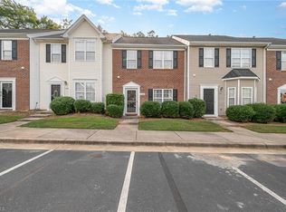 138 Queensberry Ct, Greensboro, NC 27405