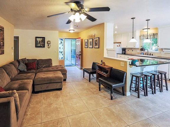 4th image of 21893 Crystal Falls Dr