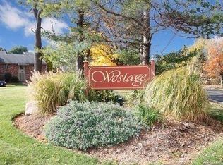 23 Amato Dr, South Windsor, CT 06074