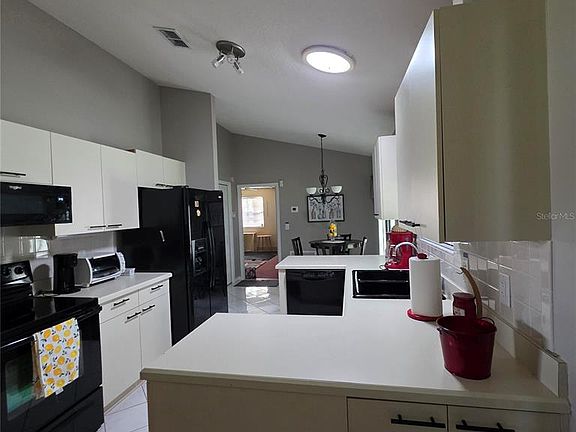 4th image of 4535 NW 34th Pl