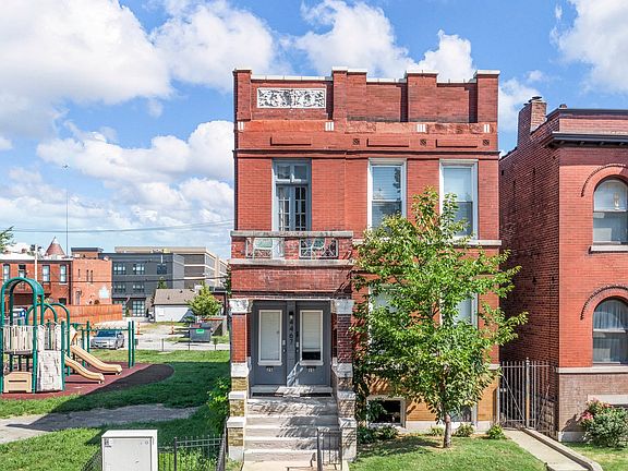 2nd image of 4467 Gibson Ave #2N