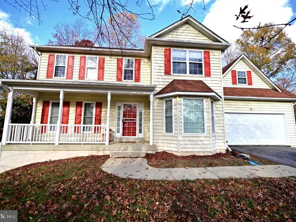 2800 Harrison Ct, Waldorf, MD 20603