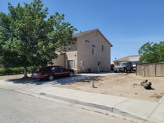 3rd image of 14806 Rose Pl