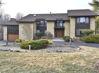 11501 Twining Ln, Potomac, MD