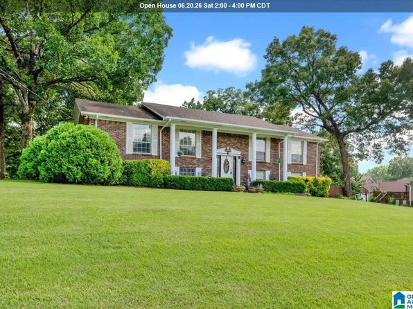 1361 8th Pl, Pleasant Grove, AL 35127