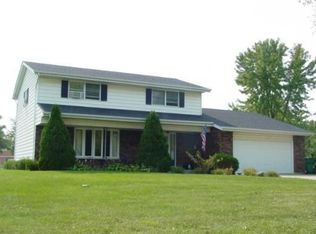 20709 W Mary Dr, Lockport, IL 60441