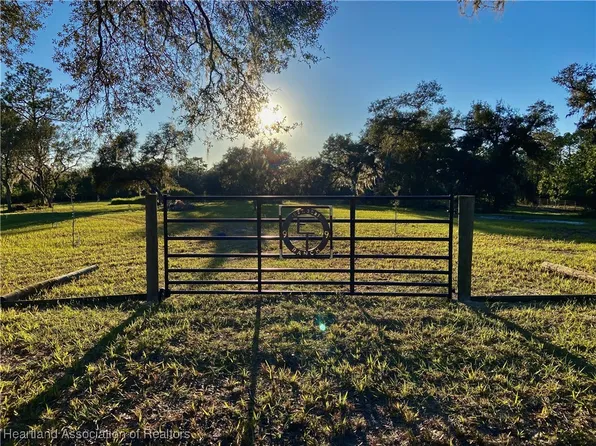 1202 R E Byrd Rd, Frostproof, FL 33843