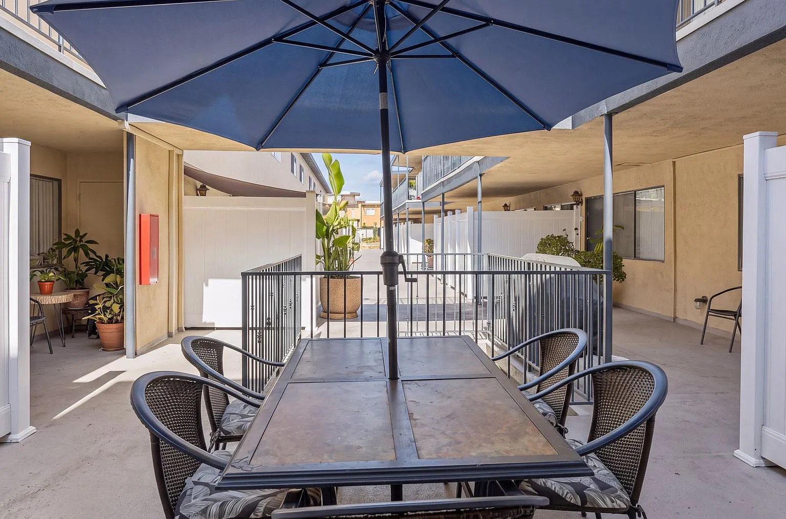 Oceanaire Townhomes — Photo 3